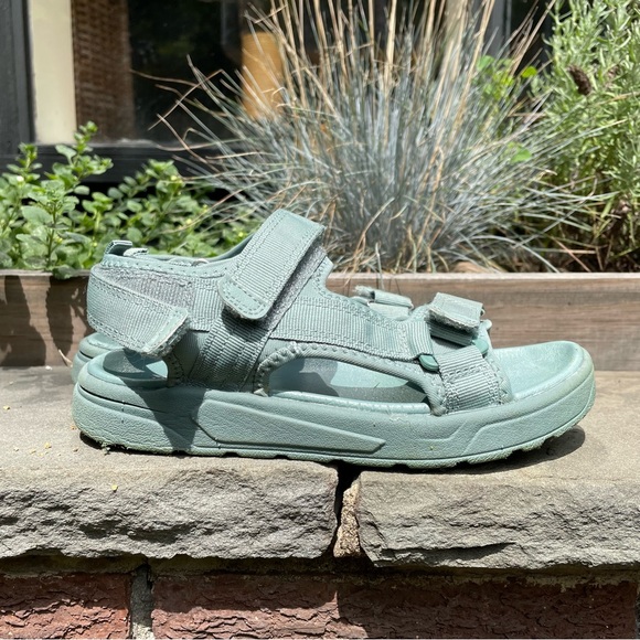 2 H&M Sage Green Mesh Sneaker and Sandals. - Picture 5 of 7